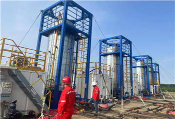 /imgs/news/2023-08/100BBL Vertical Buffer Tank for Sale.jpg